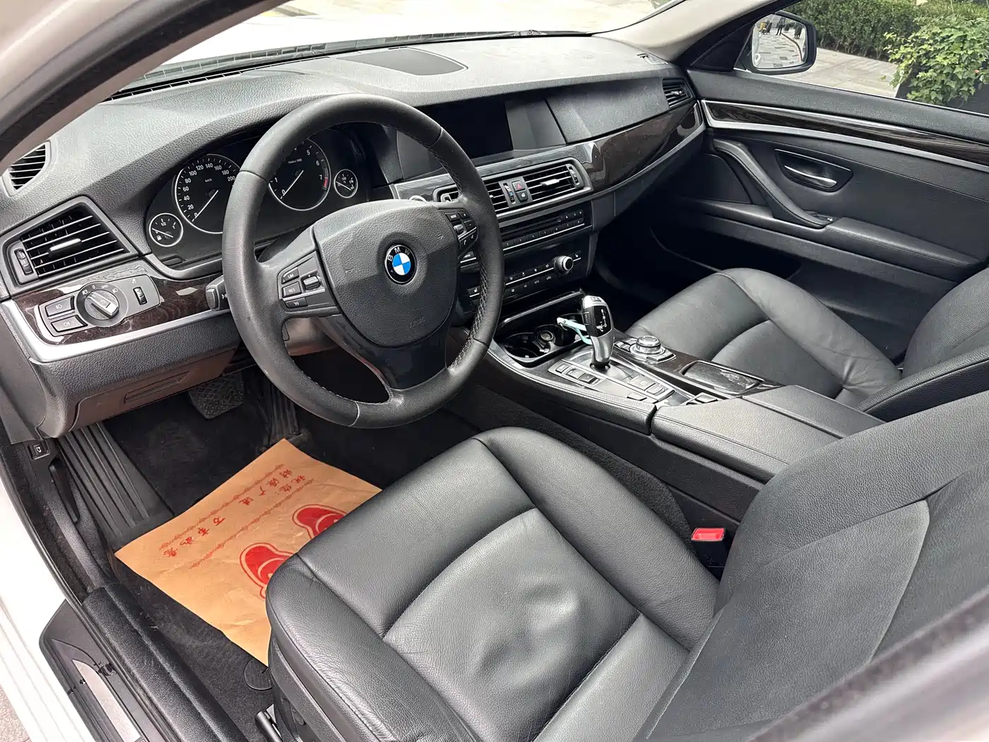 BMW 5 Series 2013 525Li Leadership фото 7