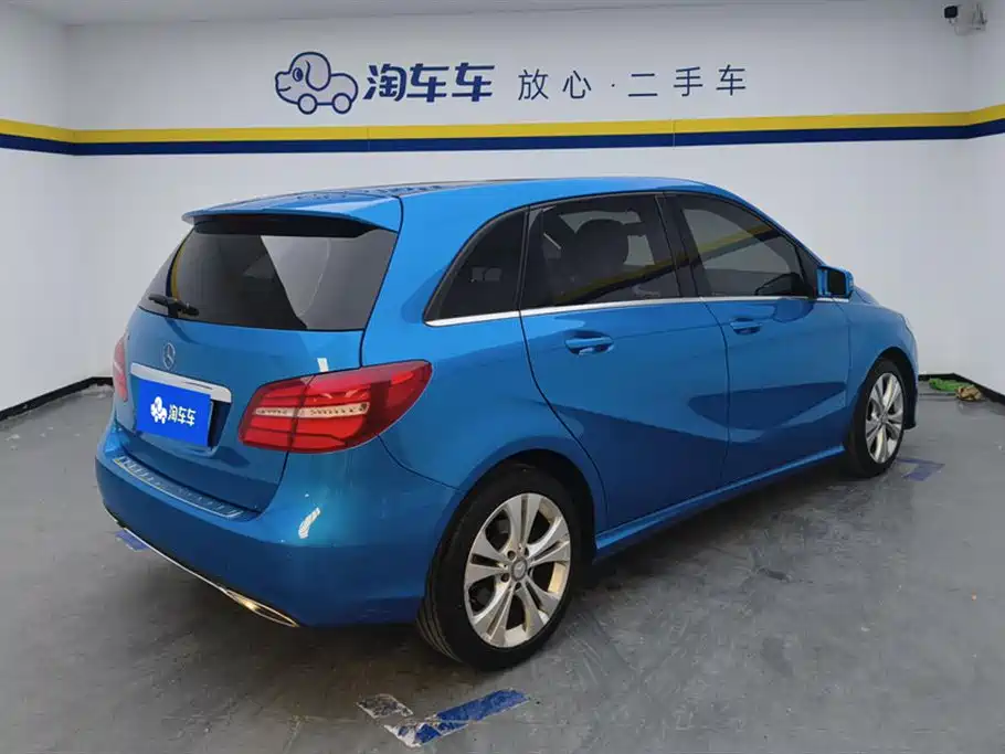 Mercedes-Benz B-Class 2015 B 200 Style фото 3