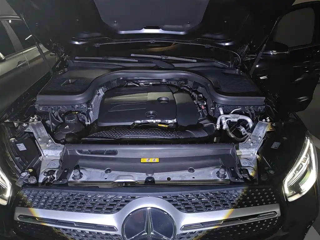 Mercedes-Benz GLC 2022 Facelift GLC 300 L 4MATIC Dynamic Collector's Edition фото 17