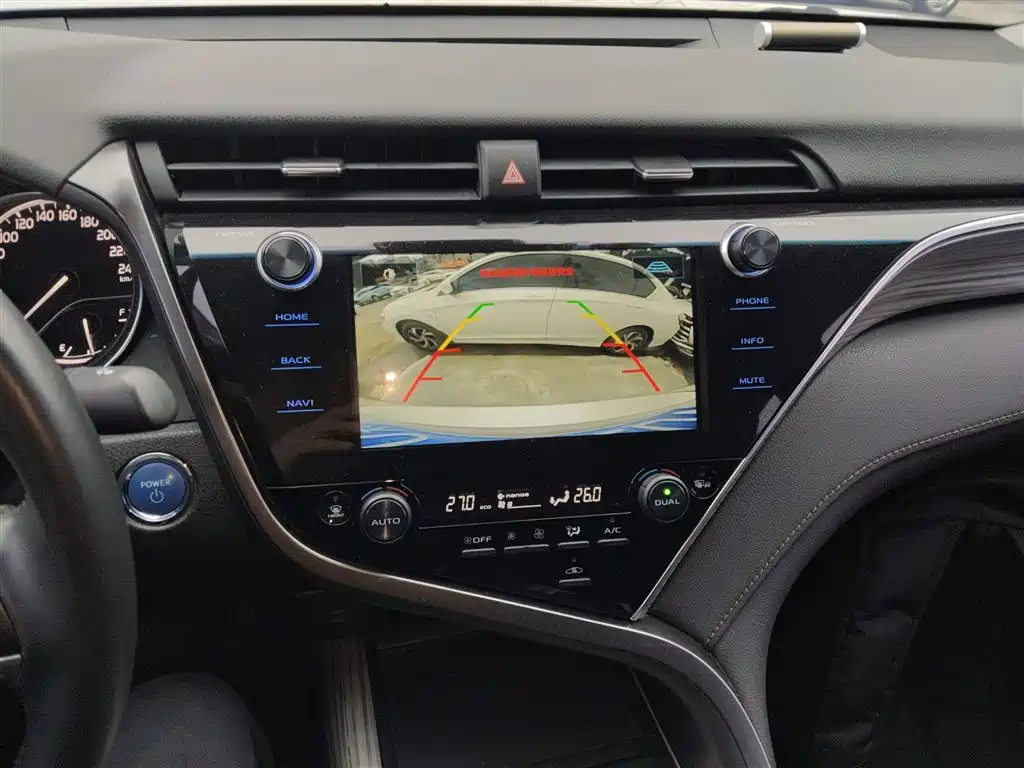 Toyota Camry 2019 Facelift Hybrid 2.5HG Luxury Edition фото 13