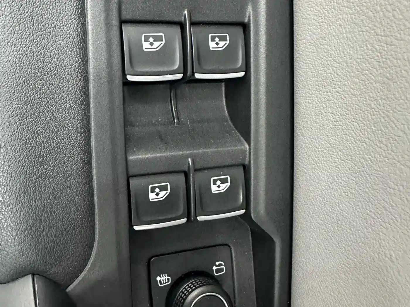 Volkswagen Tayron 2023 280TSI 2WD Luxury Plus Advanced Edition фото 11