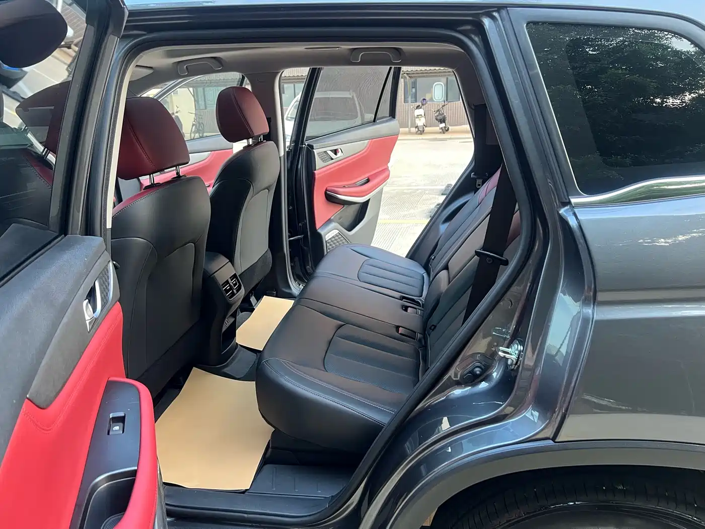 CHANGAN CS75