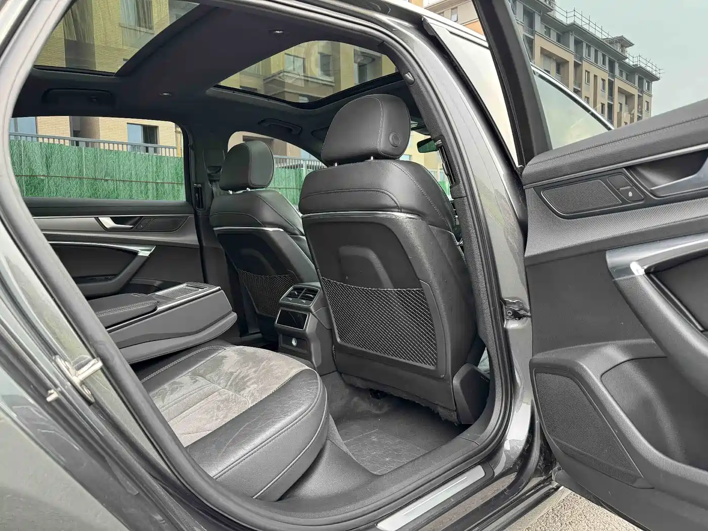 Audi A6L 2021 45 TFSI Exclusive Sport фото 5