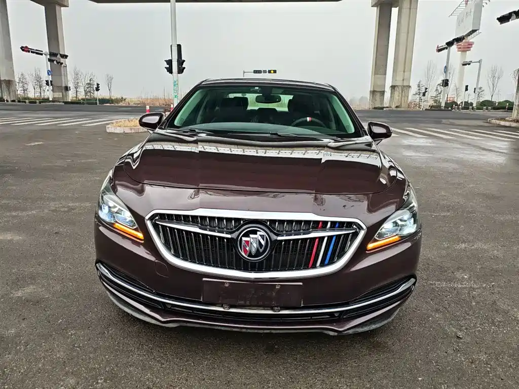 Buick LaCrosse 2018 Model 20T Elite Edition фото 3