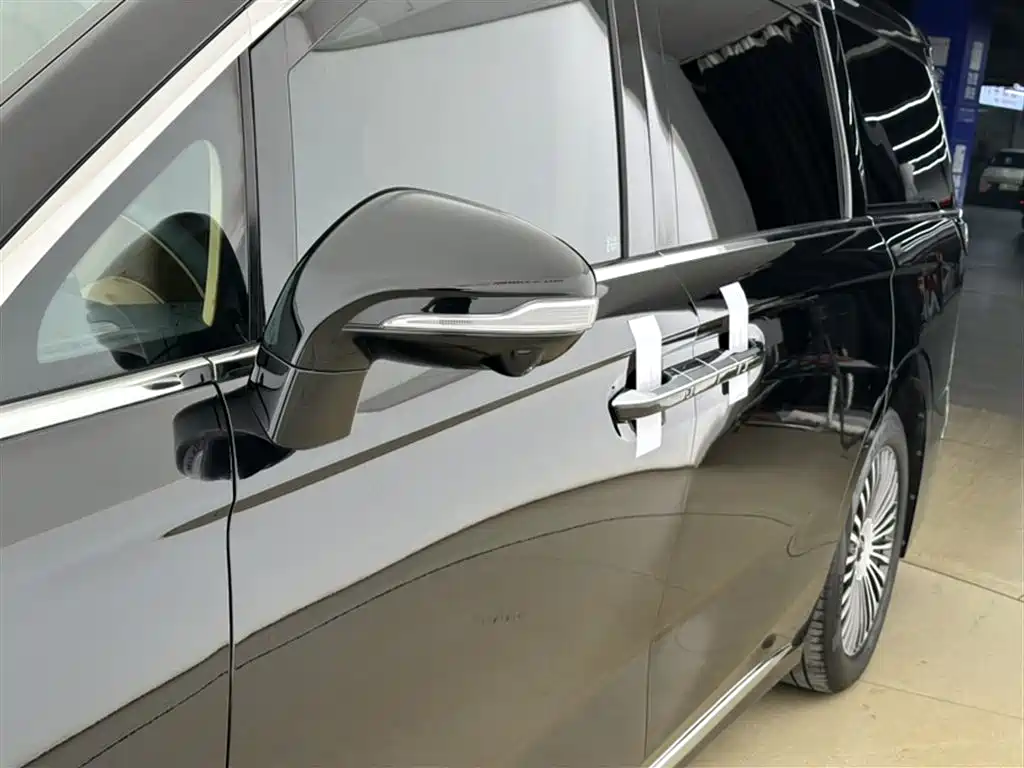 Voyah Auto Voyah Dreamer 2025 PHEV AWD Excellent Kunpeng Edition фото 16