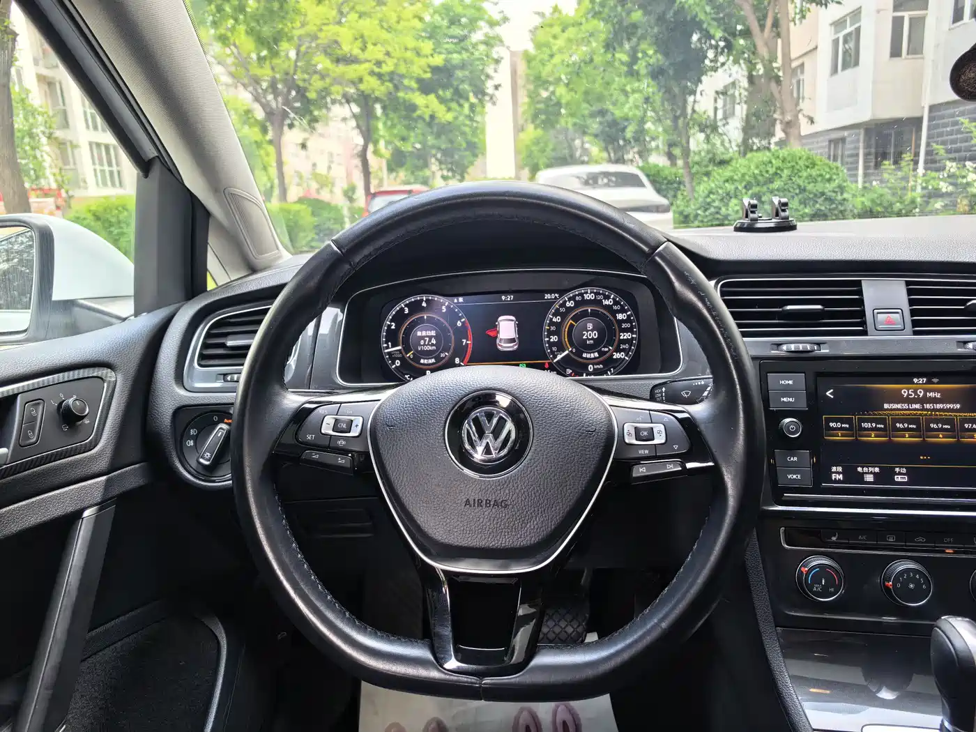 Volkswagen Golf 2020 Beloved Edition 280TSI DSG Luxury фото 7