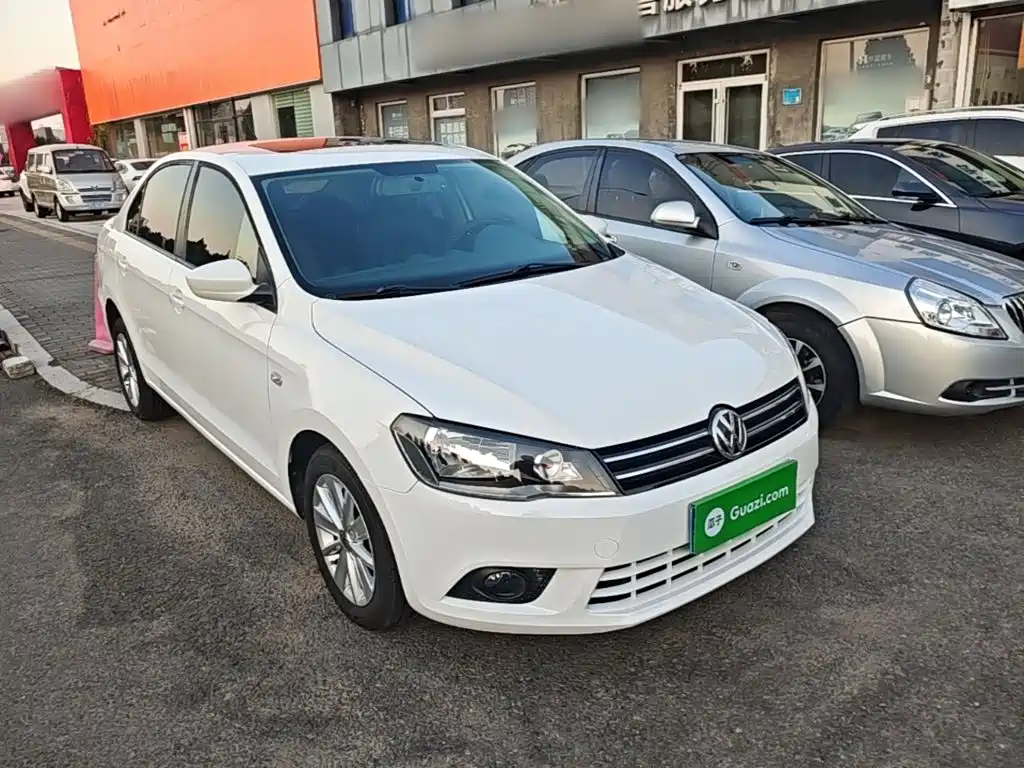 Фото 4 - Volkswagen Jetta