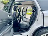 Фото 17 - Ford Edge