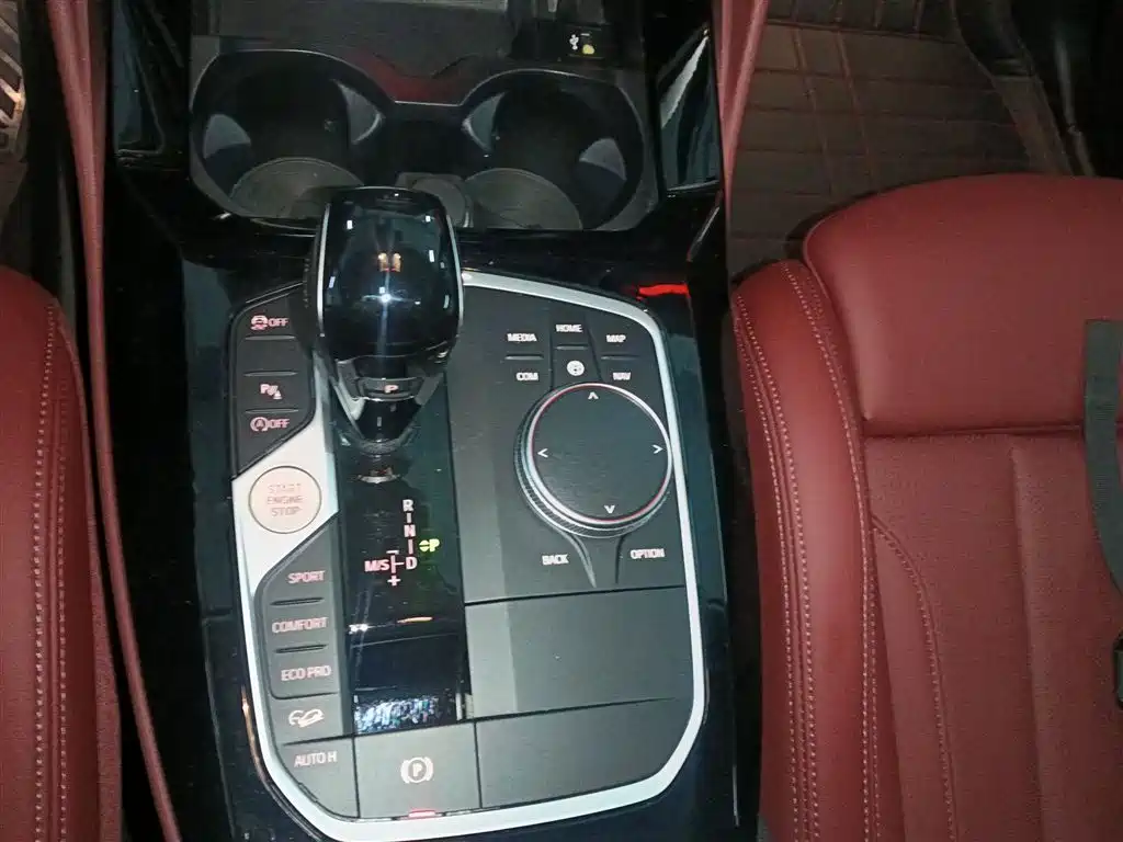 BMW X4 2022 xDrive 25i M Sport Package фото 10