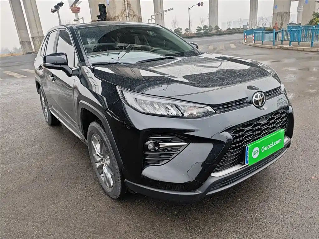 Toyota Wildlander 2023 2.0L CVT FWD Urban фото 4