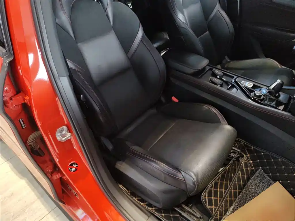 Lynk & Co 03 2018 1.5TD DCT Sport (China V) фото 25