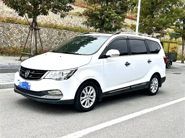 BAOJUN 730