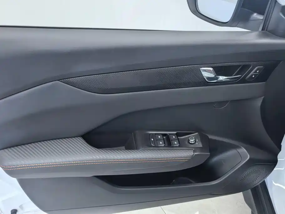 Dongfeng Aeolus Yixuan GS 2025 2025 Model Mach Edition 1.5L Automatic Starlight Edition