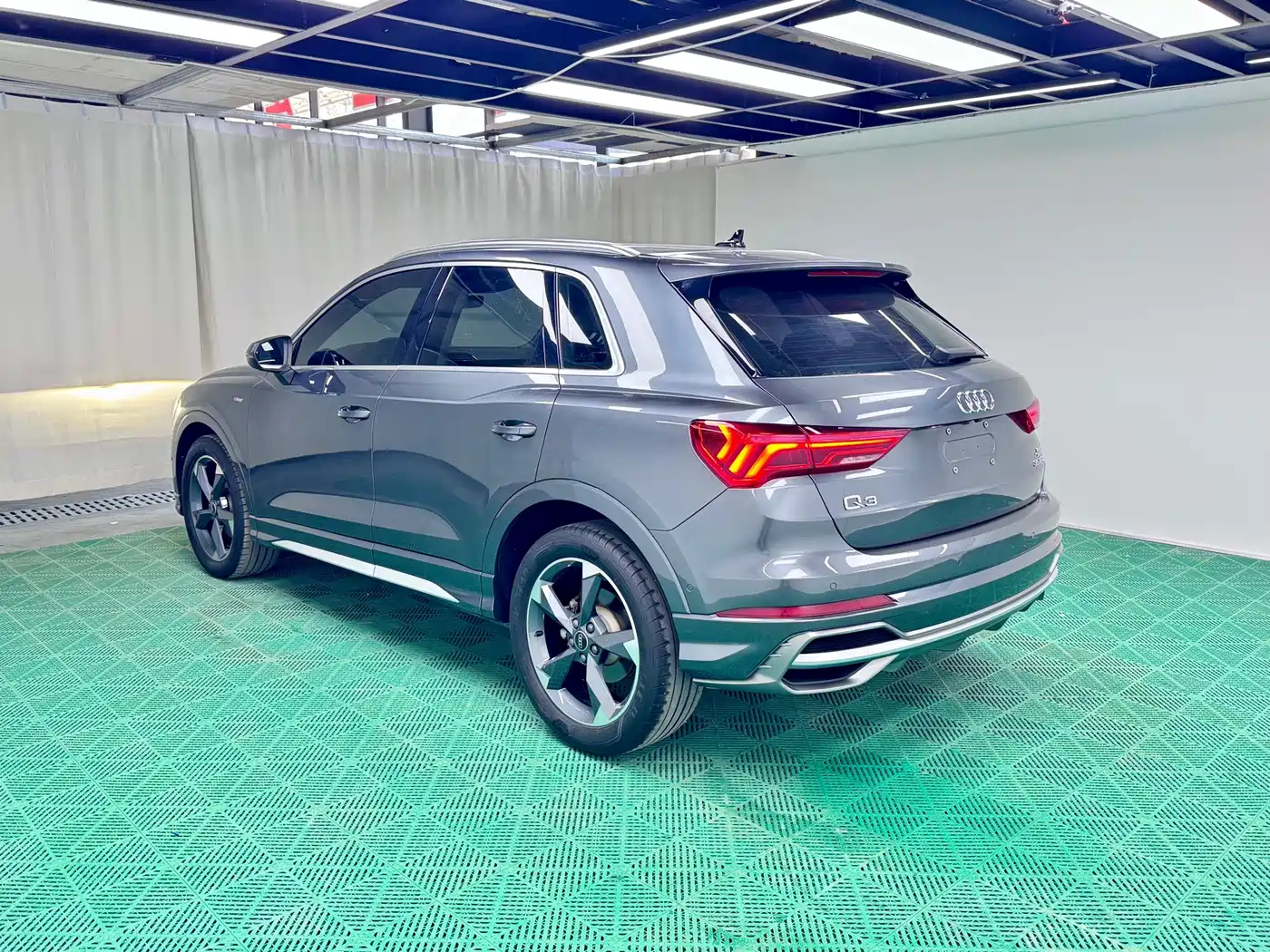 Audi Q3 2022 35 TFSI Fashion Dynamic фото 6