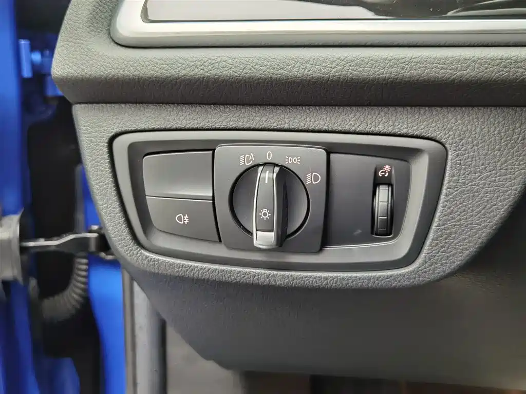 BMW 1 Series 2019 118i M Sport Package фото 21