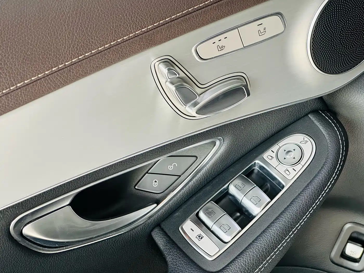 Mercedes-Benz GLC 2022 Model GLC 260 L 4MATIC Dynamic Edition фото 17