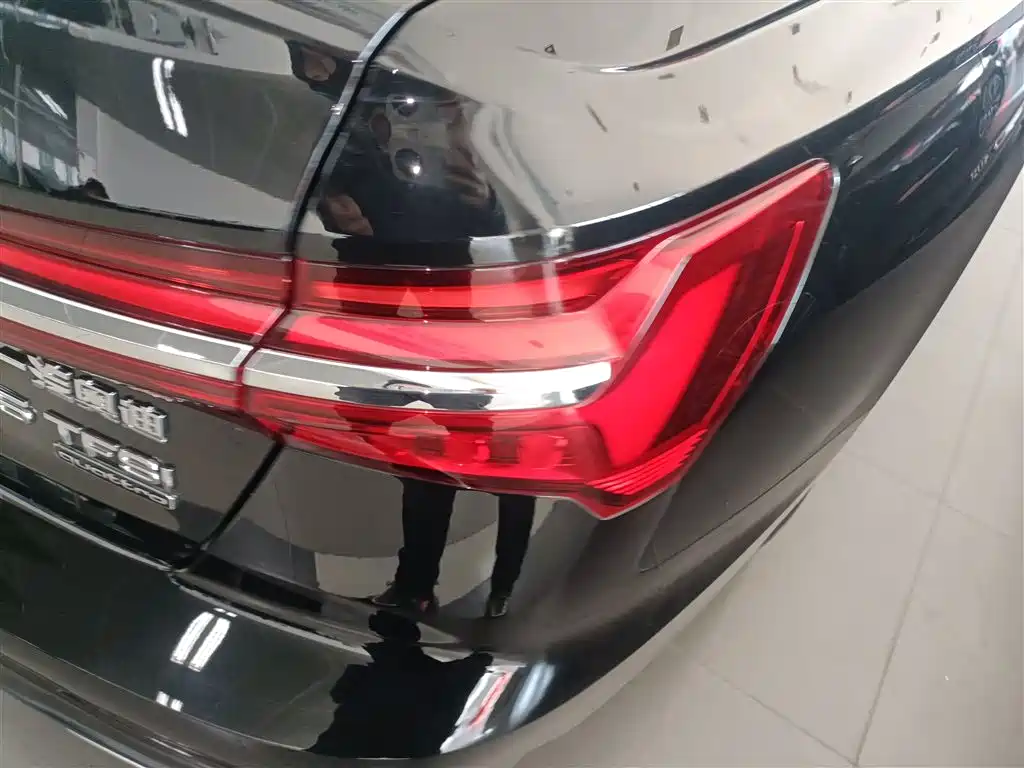 Audi A6L 2019 45 TFSI quattro Premium Dynamic фото 24