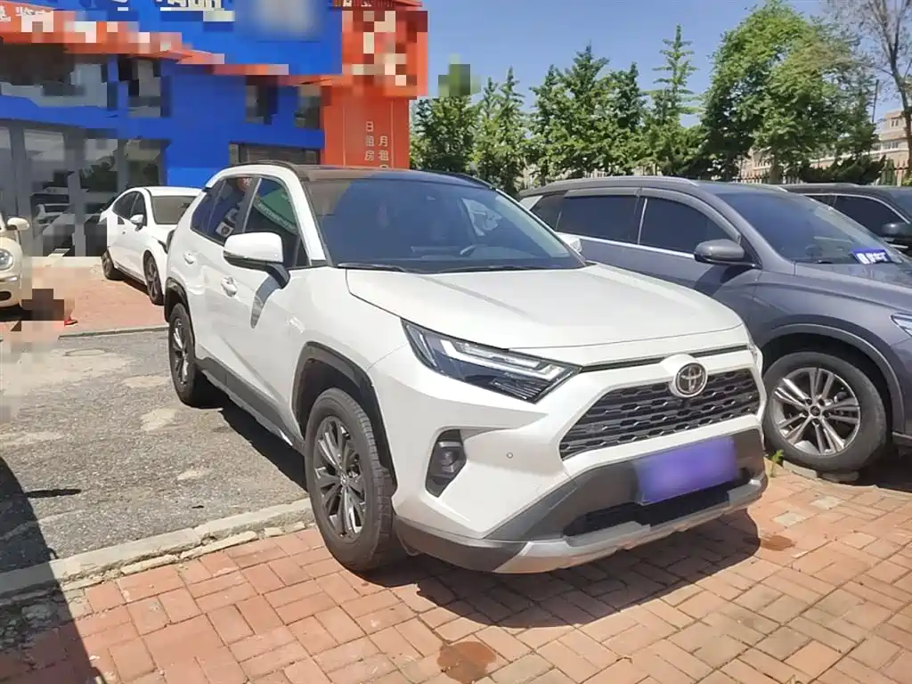 Toyota RAV4 Rongfang 2024 2.0L CVT FWD Style Plus Edition фото 4