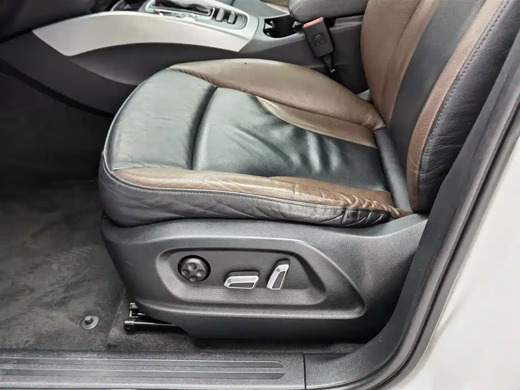 Audi Q5 2017 40 TFSI Technology фото 20