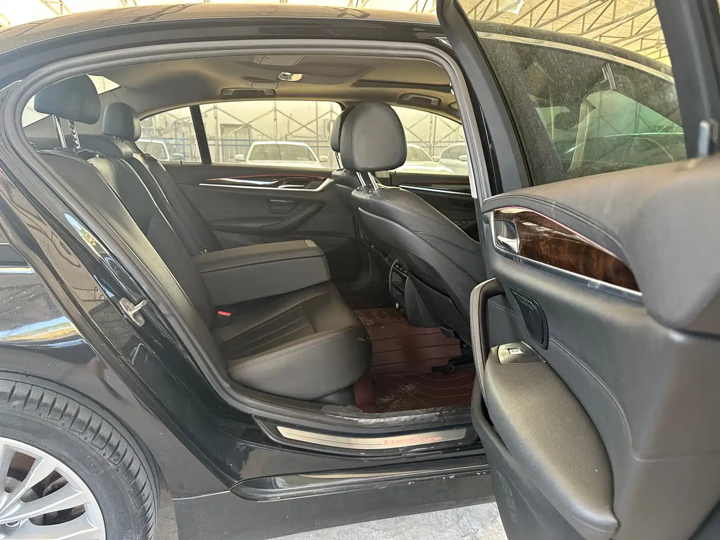BMW 5 Series 2018 525Li Luxury Package фото 22