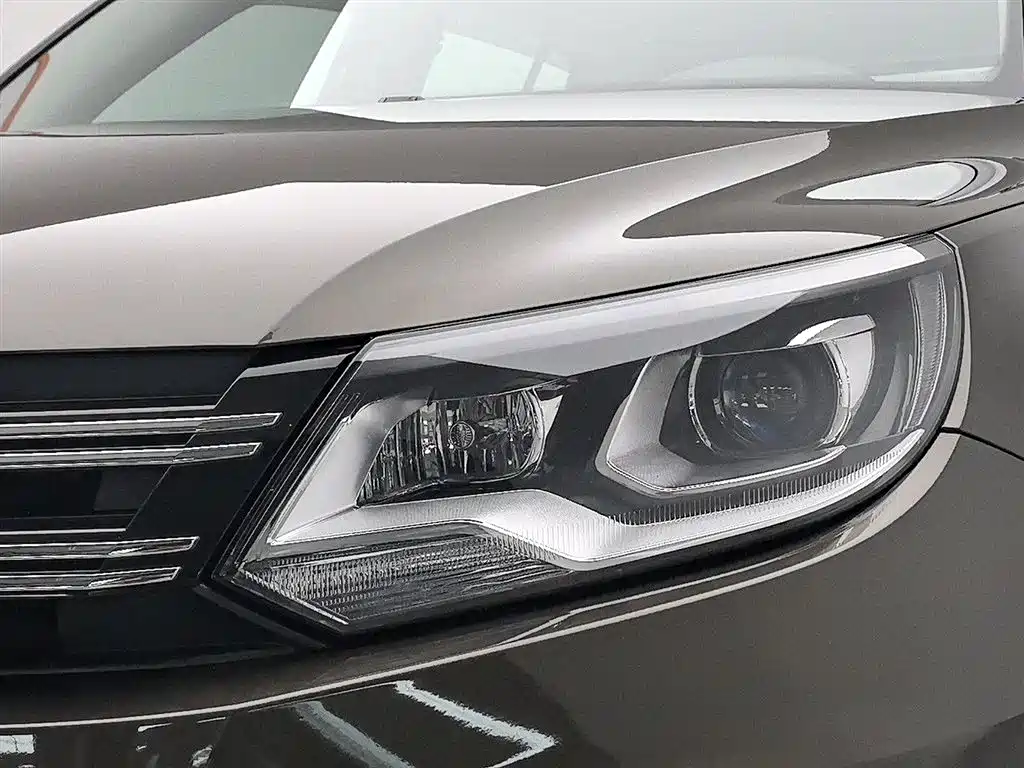Volkswagen Tiguan 2017 300TSI Automatic 2WD Silk Road Comfort Edition фото 7