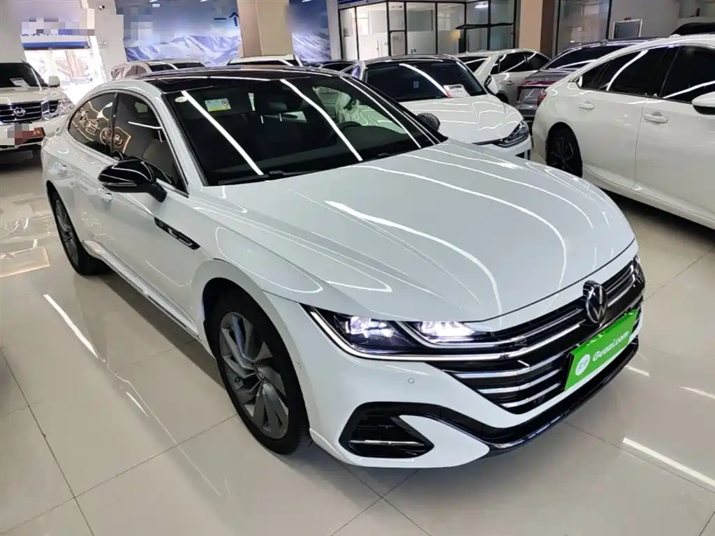 Volkswagen FAW-Volkswagen CC 2024 380TSI Eye-catching Edition фото 4