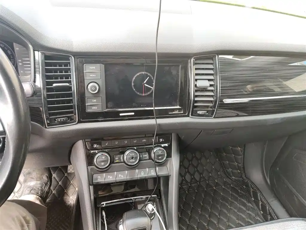 Škoda Kodiaq 2020 TSI330 5-Seater 2WD Luxury Premium Edition фото 6