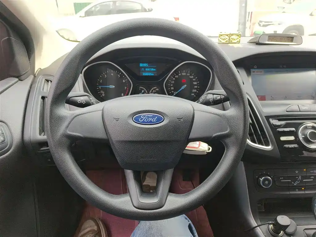 Ford Focus 2018 2018 Hatchback Classic 1.6L Automatic Comfort Smart Edition