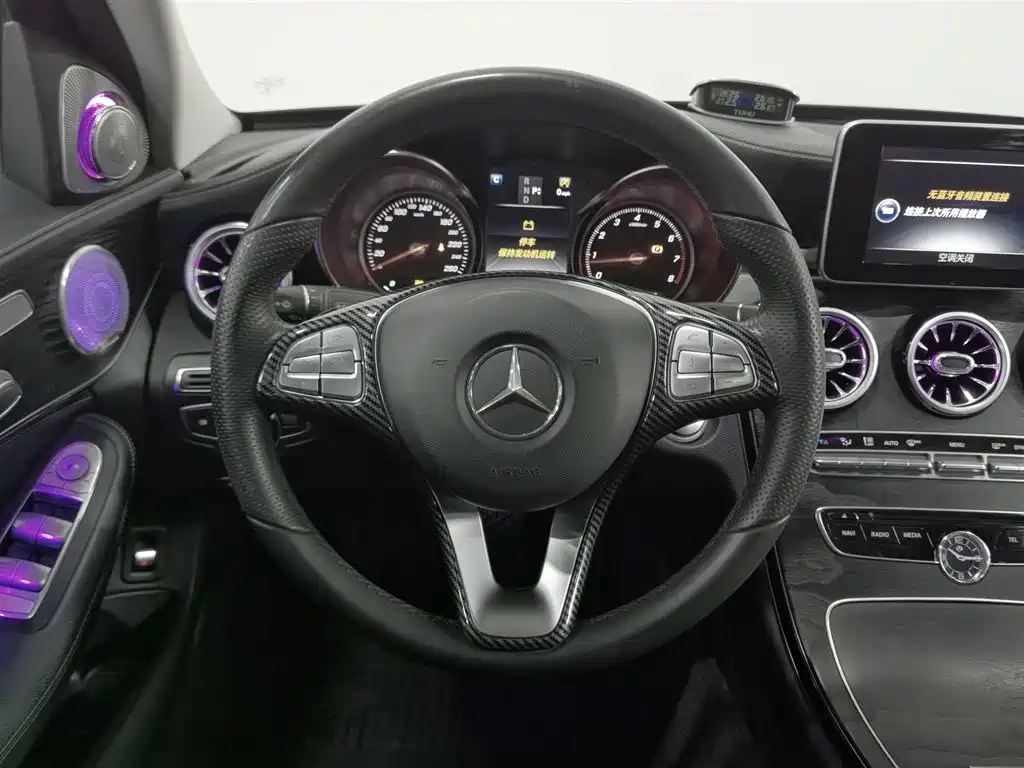 Mercedes-Benz C-Class 2016 C 200 L Sport фото 11