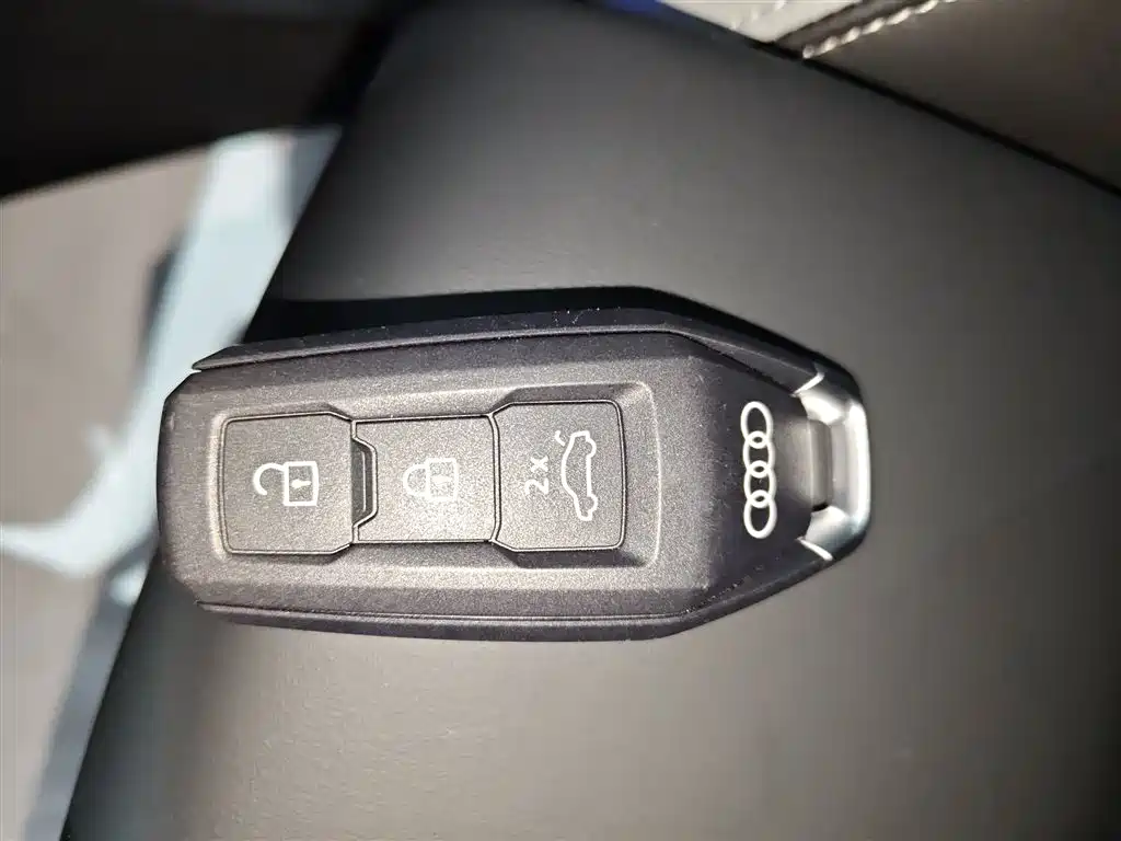 Audi A5L 2025 2.0T Sport Edition Plus фото 17