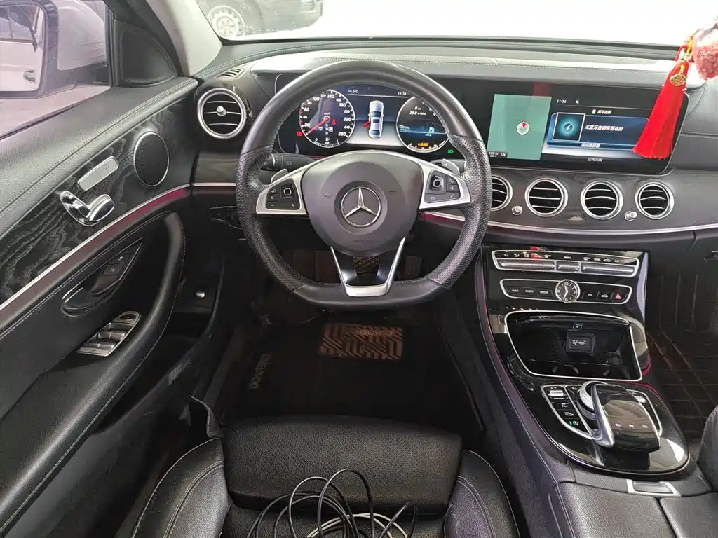 Mercedes-Benz E-Class 2016 E 200 L Sport Type фото 7