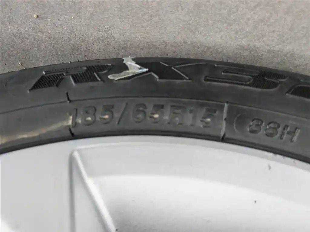 Volkswagen Santana 2013 1.6L Manual Comfort Edition фото 24