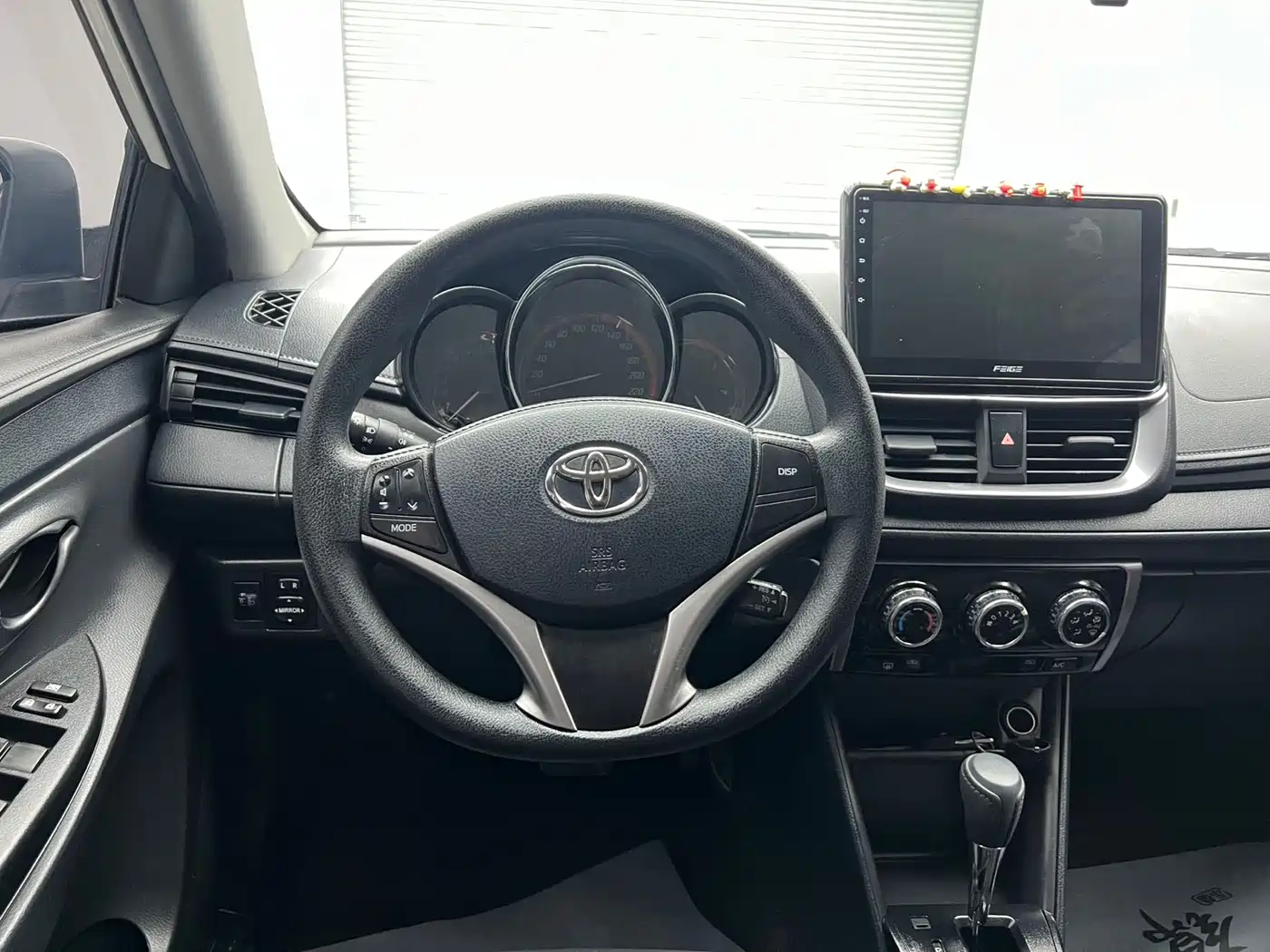 Toyota YARiS L Zhi Xuan 2022 Zhi Xuan X 1.5L CVT Leading PLUS Edition фото 14