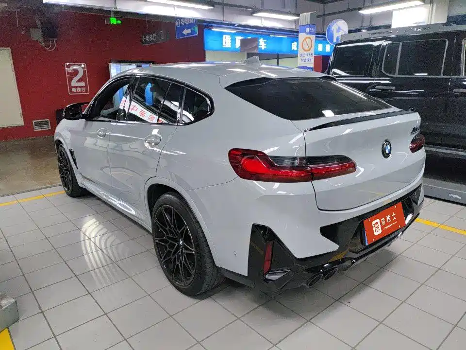 BMW X4 M 2022 X4 M Competition фото 8