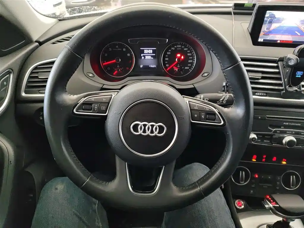 Audi Q3 2018 30th Anniversary Edition 30 TFSI Fashion фото 11