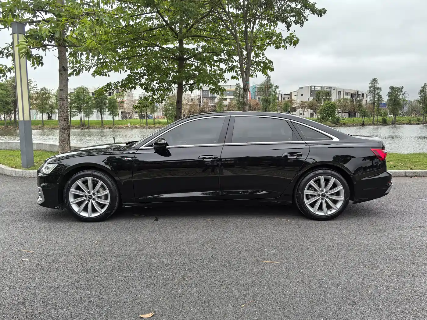 Audi A6L 2024 45 TFSI Premium Dynamic фото 8