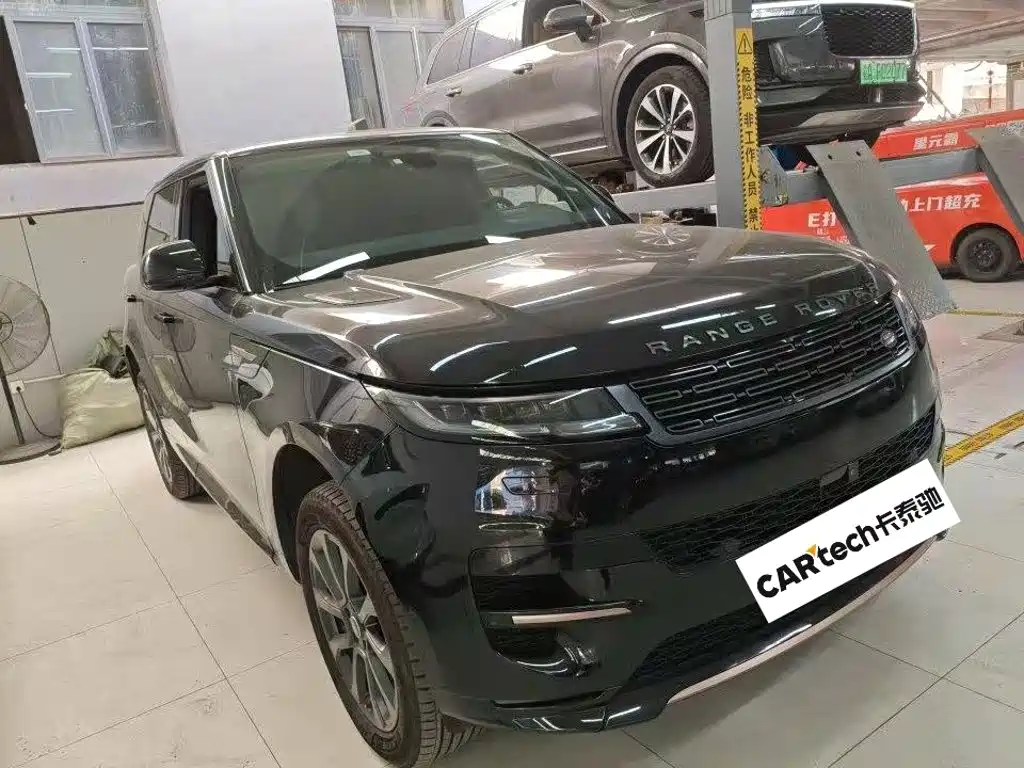Land Rover Range Rover Sport 2024 2024 400PS Dynamic SE