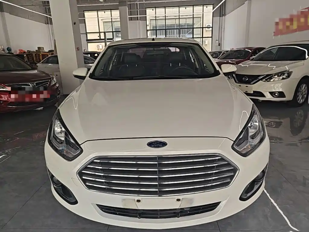 Ford Escort 2015 2015 1.5L Automatic Fashion