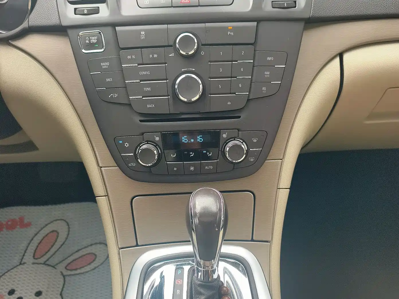 Buick Regal 2012 Model 2.0L Luxury фото 9