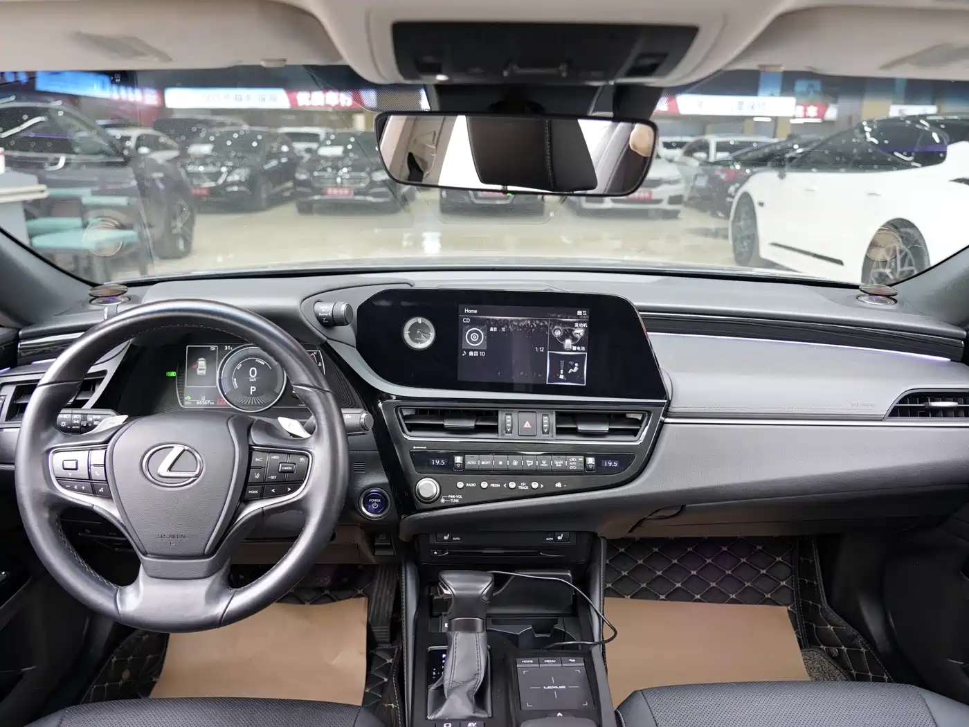 Lexus ES 2021 300h Excellence Edition фото 7