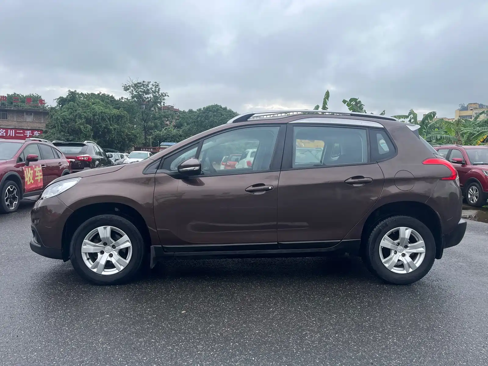 Фото 7 - Peugeot 2008