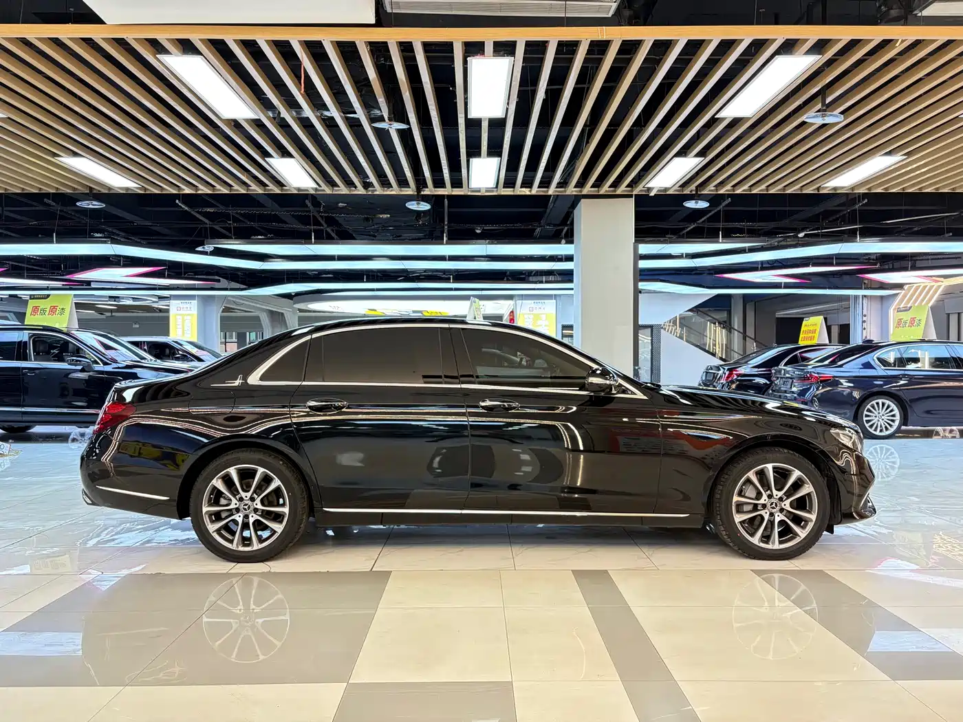 Mercedes-Benz E-Class 2018 E 300 L Luxury фото 6