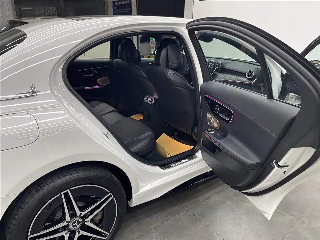 Mercedes-Benz C-Class 2025 C 260 L Night Sport Edition фото 17