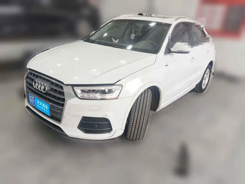 Фото 1 - Audi Q3