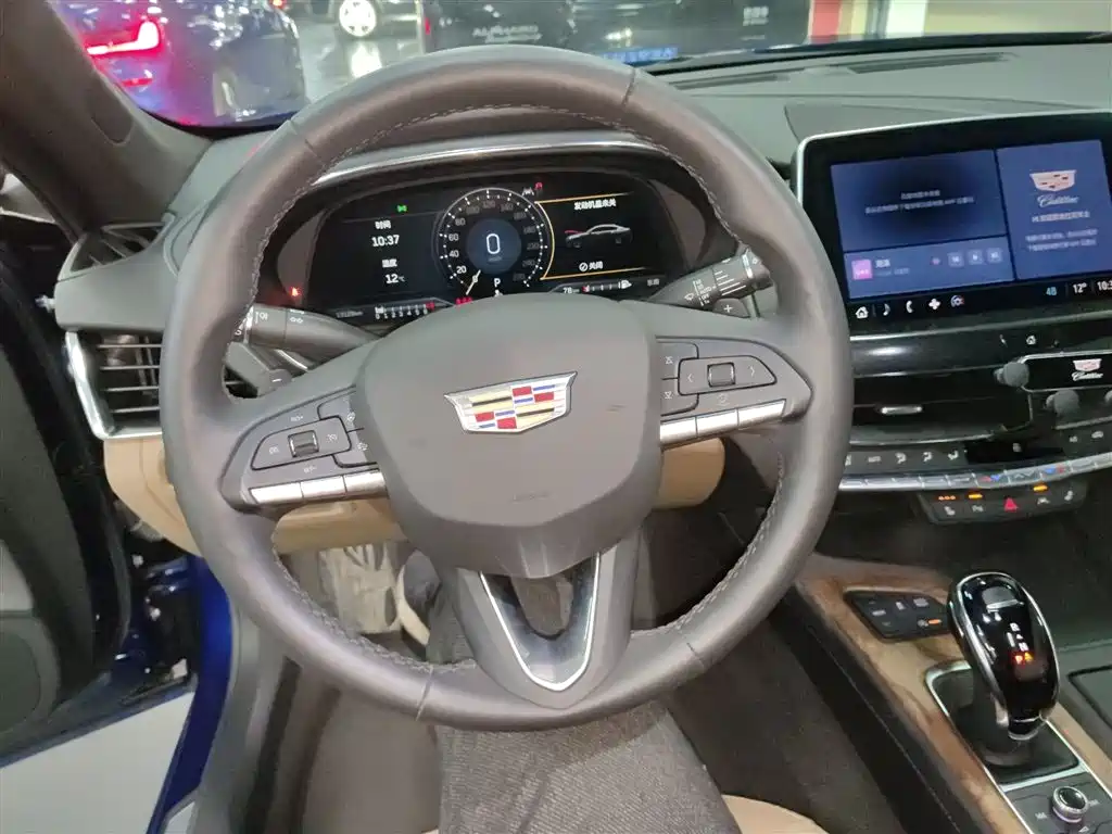 Cadillac CT5 2023 28T Prestige Style фото 7