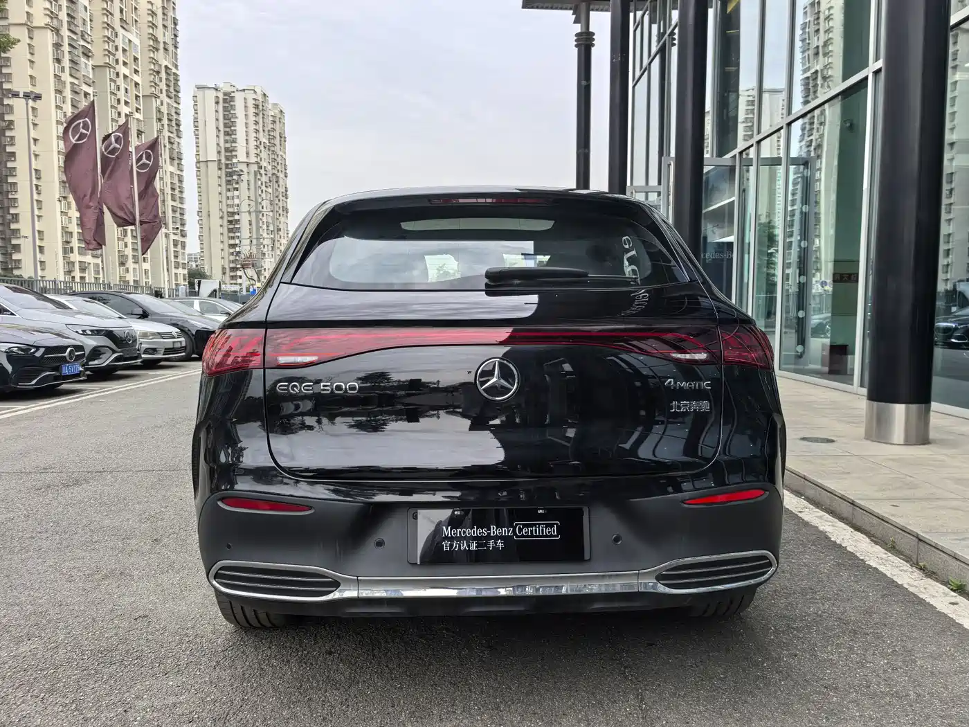 Mercedes-Benz EQE SUV 2024 500 4MATIC Luxury Edition фото 18