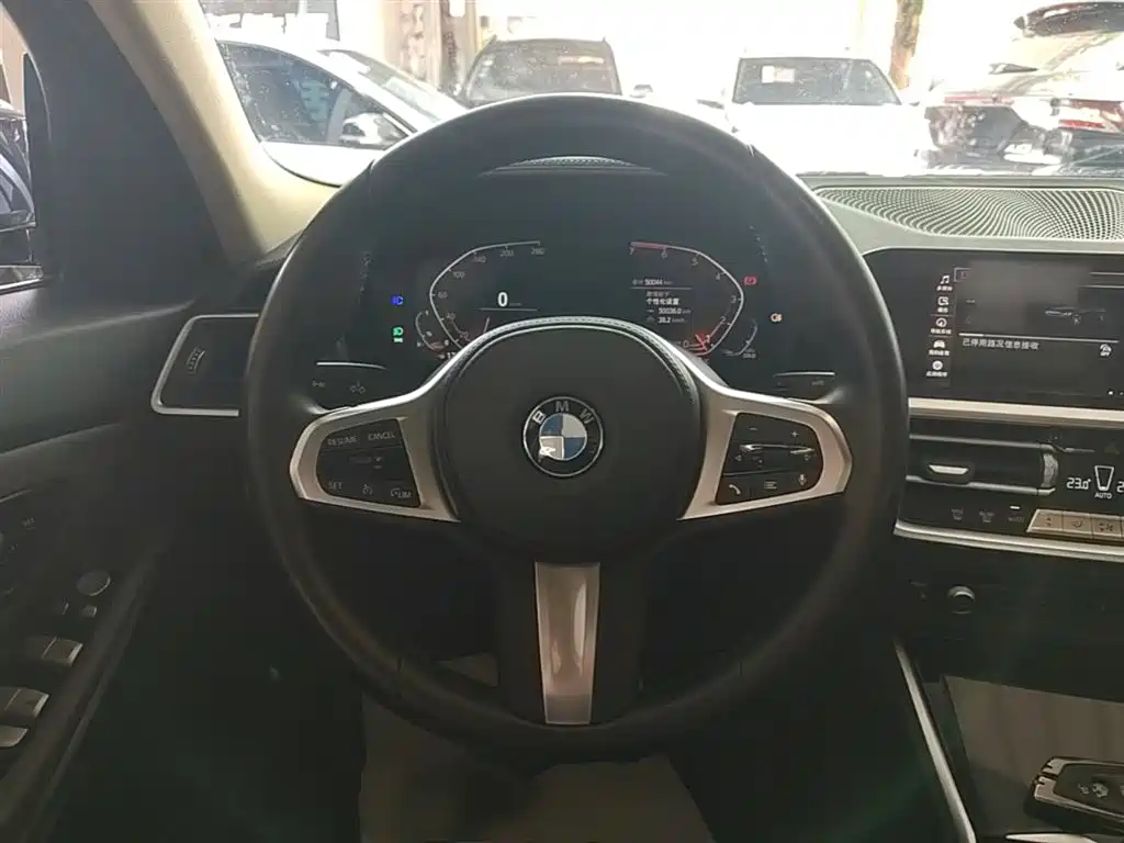 BMW 3-SERIES