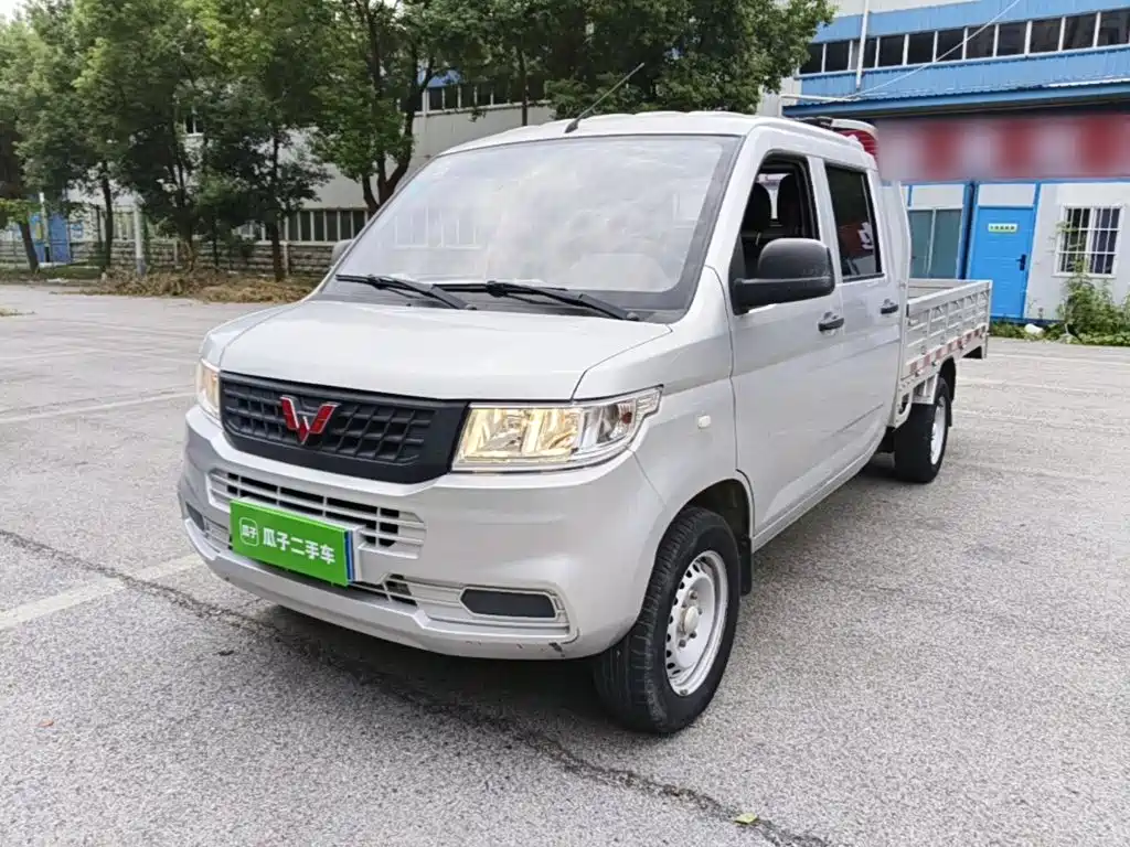 Wuling Motors Wuling Rongguang New Truck 2023 2023 1.5L Double Cab Extended Standard Model LAR