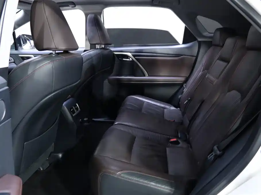 Lexus RX 2016 300 4WD Elegance Edition China VI фото 17