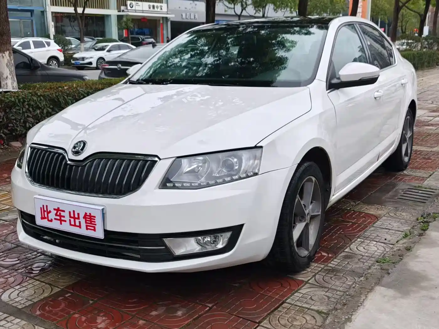 Škoda Octavia 2016 1.6L Automatic Smart Edition